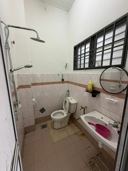 1-storey Terraced House for Rent in Bukit Indah (Iskandar Puteri (Nusajaya)) - YC Fung - Bathroom - PropertyGuru.com.my