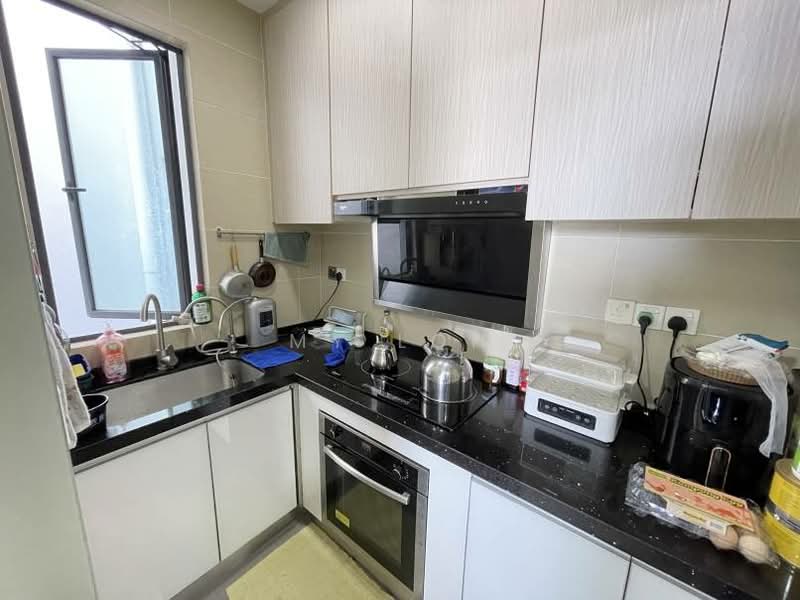 Service Residence for Sale at LakePark Residence @ KL North - MY Loh - Kitchen - PropertyGuru.com.my