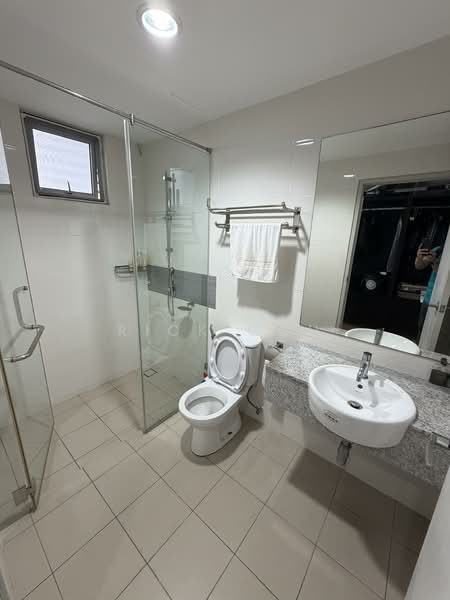 Platino Condominium untuk Untuk Dijual - RM 1,380,000, Mac 2026 - Bathroom - PropertyGuru.com.my