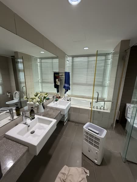 Platino Condominium untuk Untuk Dijual - RM 1,380,000, Mac 2026 - Bathroom - PropertyGuru.com.my