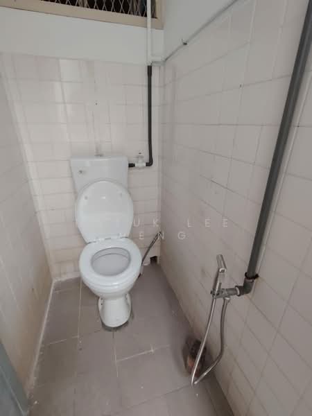 Taman Canning untuk Untuk Disewa - RM 1,200 /bulan, Mac 2026 - Bathroom - PropertyGuru.com.my