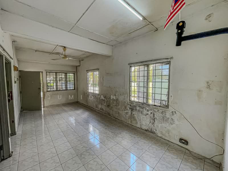 Bandar Rinching Seksyen 1 untuk Untuk Dijual - RM 320,000, Mac 2026 - PropertyGuru.com.my