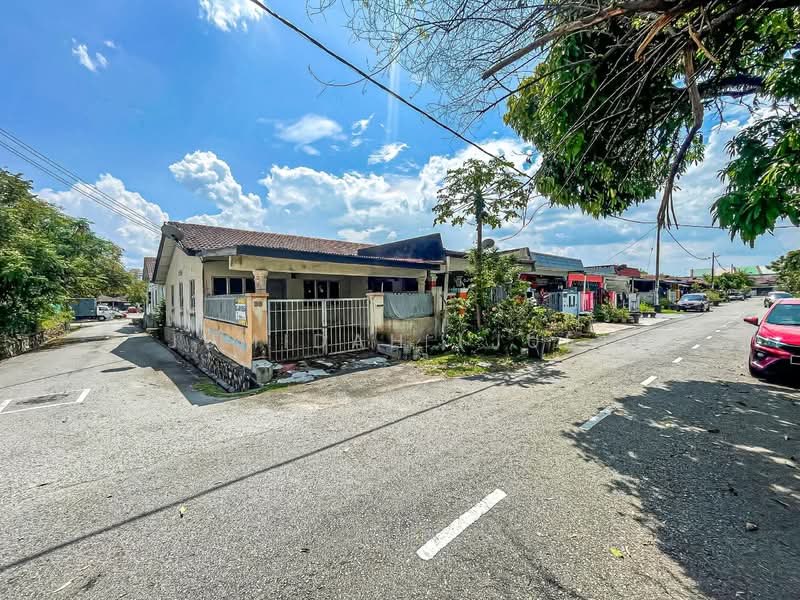 Bandar Rinching Seksyen 1 untuk Untuk Dijual - RM 320,000, Mac 2026 - PropertyGuru.com.my