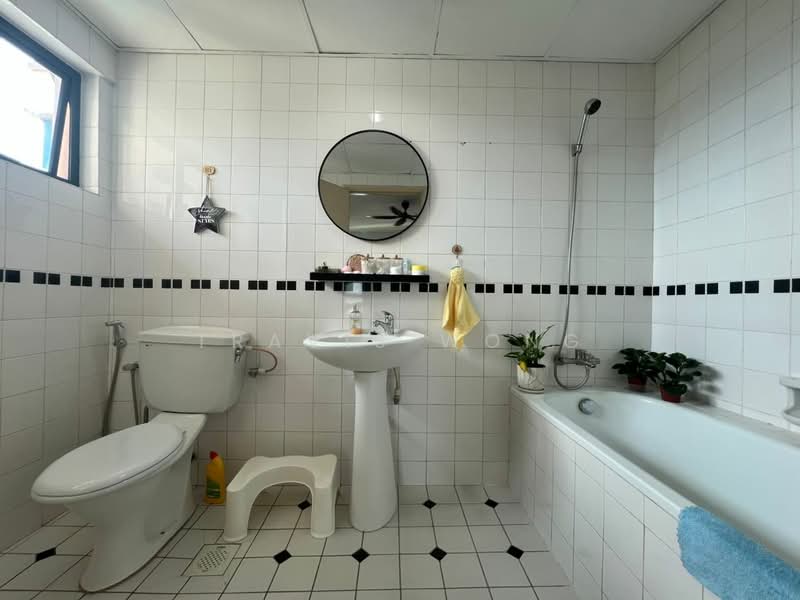 Condominium for Sale at Sang Suria - Travis Wong - Bathroom - PropertyGuru.com.my