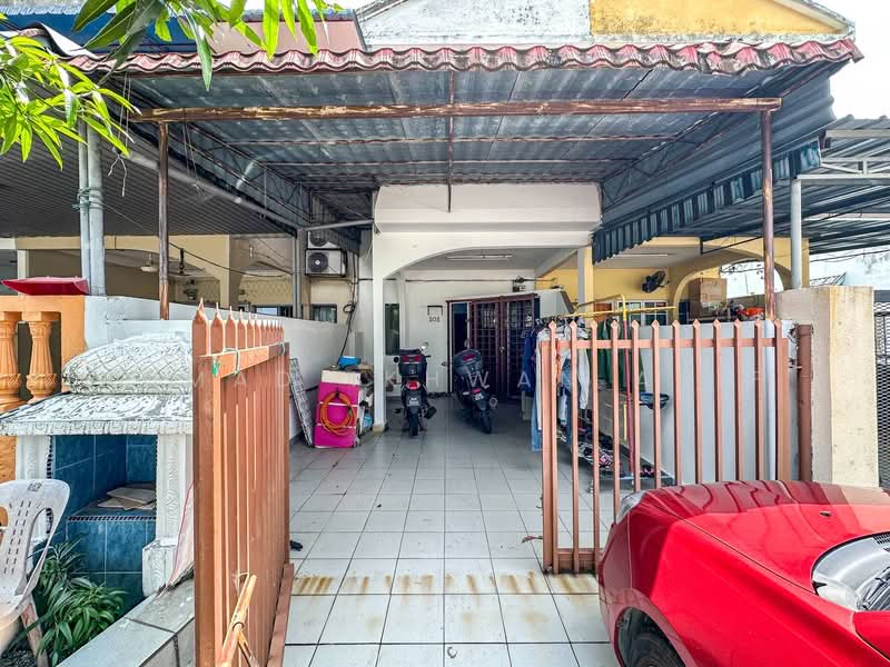 2-storey Terraced House for Sale in Taman Selayang Jaya (Selayang) - Ahmad Ikhwan Arif - Exterior - PropertyGuru.com.my