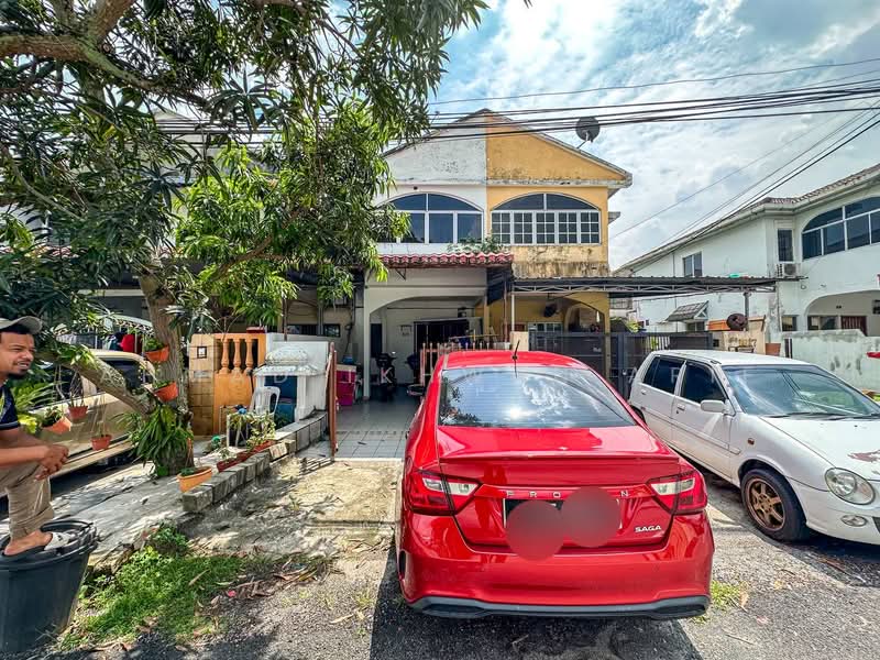 2-storey Terraced House for Sale in Taman Selayang Jaya (Selayang) - Ahmad Ikhwan Arif - Exterior - PropertyGuru.com.my