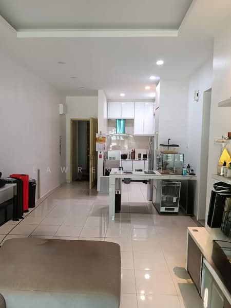 Service Residence for Sale at E-Tiara - Lawrence Lim - Kitchen - PropertyGuru.com.my