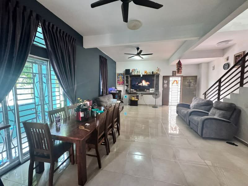 2-storey Terraced House for Sale in Nusa Sentral (Iskandar Puteri (Nusajaya)) - Paggie Tee - Living Room - PropertyGuru.com.my
