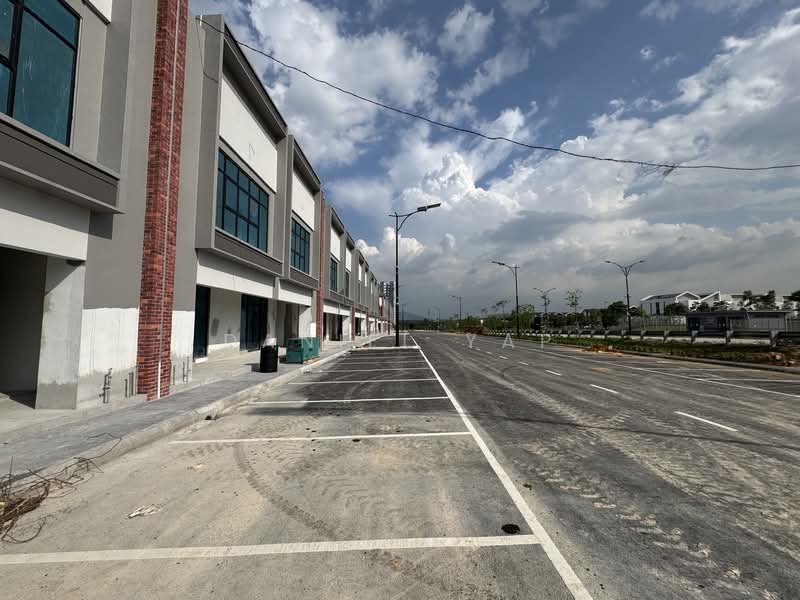 Village Square untuk Untuk Disewa - RM 11,000 /bulan, Mac 2026 - Exterior - PropertyGuru.com.my