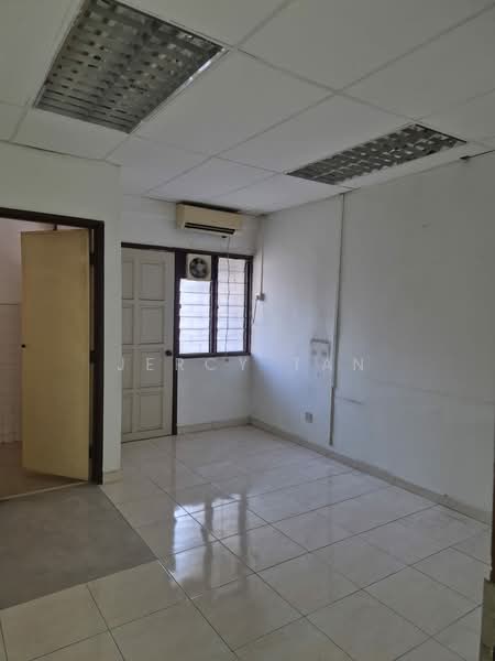 Shop / Office for Sale in Taman Desa (Kuala Lumpur) - Jercy Tan - Interior - PropertyGuru.com.my