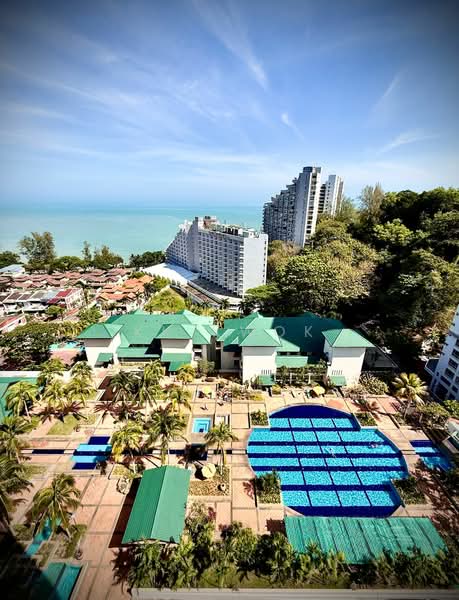 Condominium for Sale at Miami Green - KK Kwok - Pool - PropertyGuru.com.my
