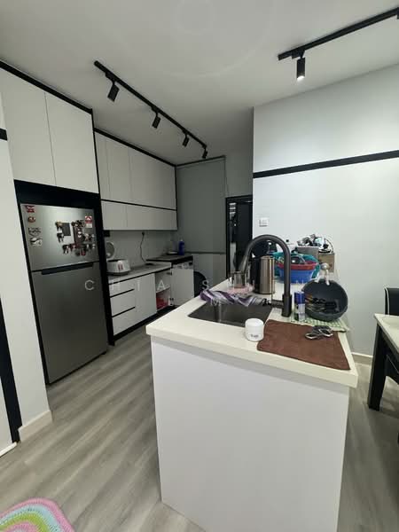 Service Residence for Sale at ARC @ Austin Hills - Chia Shien Lim - Kitchen - PropertyGuru.com.my