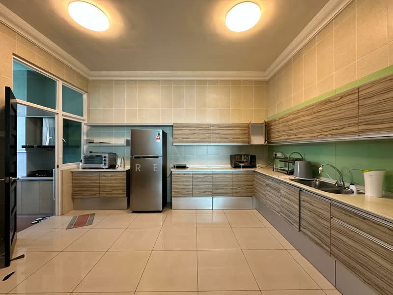Condominium for Rent at Fettes Residence - SERENEN TEH - Kitchen - PropertyGuru.com.my