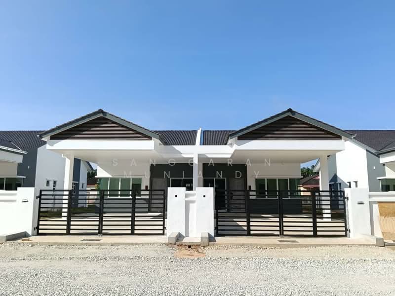 RUMAH BERKEMBAR SETINGKAT DI KUALA KURAU - 3