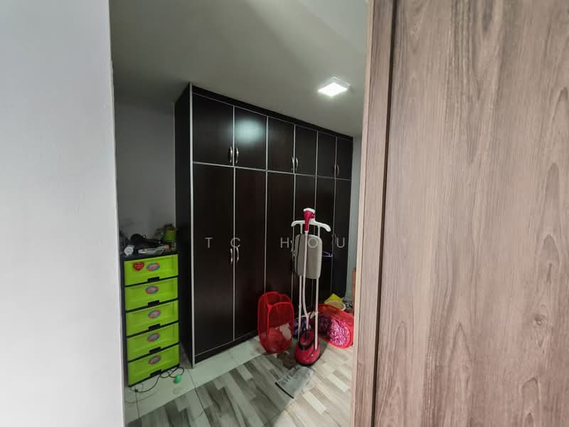 For Sale - Taman Tasik Semenyih