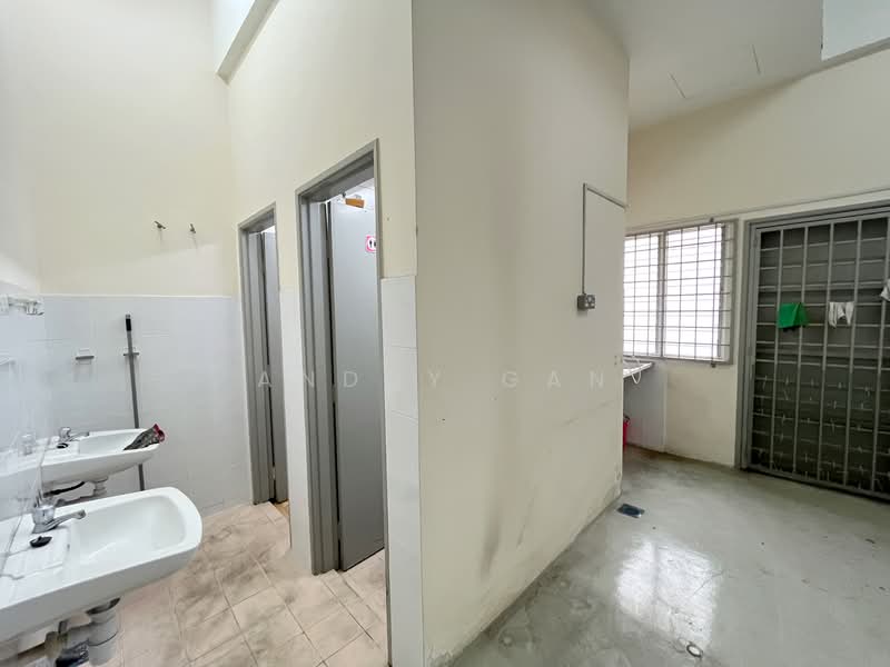 Botanic Business Gateway untuk Untuk Disewa - RM 4,000 /bulan, Mac 2026 - Bathroom - PropertyGuru.com.my