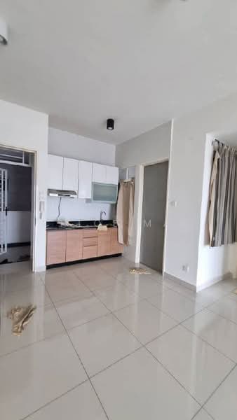 Skysuites @ Meldrum Hills untuk Untuk Disewa - RM 1,800 /bulan, Mac 2026 - Kitchen - PropertyGuru.com.my