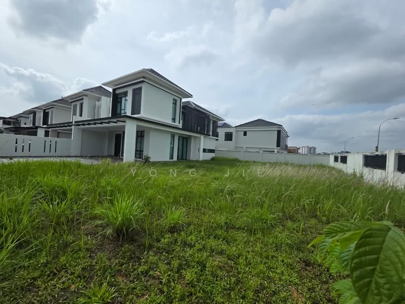 Semi-Detached House for Rent in Setia Tropika (Johor Bahru) - Yong Jie - Exterior - PropertyGuru.com.my