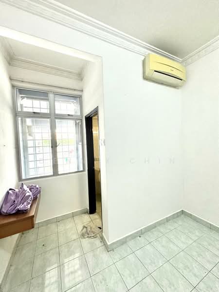 Townhouse for Sale in Taman Lagenda Mas (Cheras) - Dennix Chin - Interior - PropertyGuru.com.my