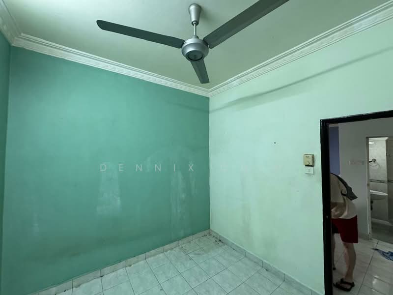 Townhouse for Sale in Taman Lagenda Mas (Cheras) - Dennix Chin - Interior - PropertyGuru.com.my