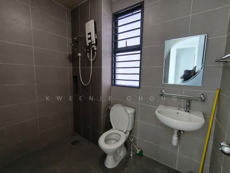 Condominium for Sale at Lido Residency - Kweenie Chong - Bathroom - PropertyGuru.com.my