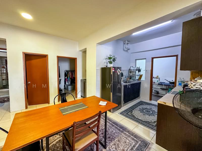 Green Suria Apartment untuk Untuk Dijual - RM 335,000, Mac 2026 - Kitchen - PropertyGuru.com.my