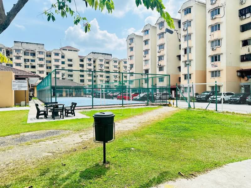 Apartment for Sale at Pangsapuri Subang Suria - NORFADILAH ZAINUDDIN - Exterior - PropertyGuru.com.my