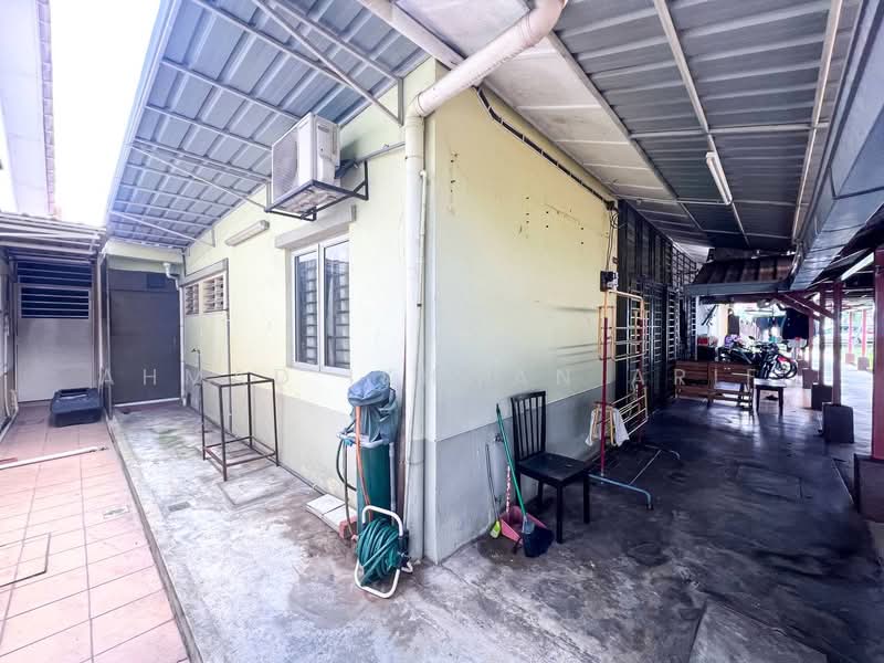 Alam Idaman Taman Tasik Puchong untuk Untuk Dijual - RM 330,000, Mac 2026 - Exterior - PropertyGuru.com.my