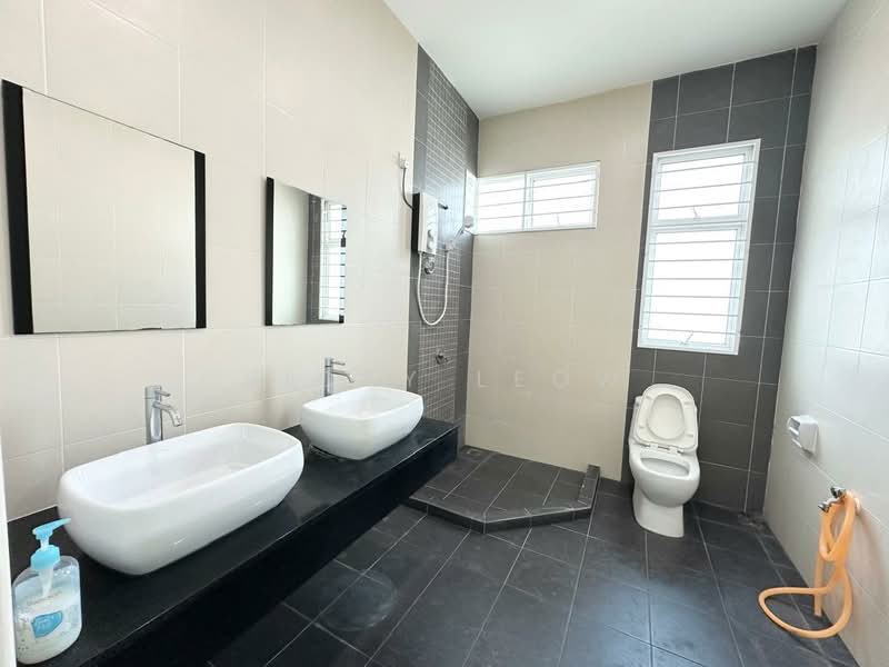 Tree Residency untuk Untuk Disewa - RM 2,600 /bulan, Mac 2026 - Bathroom - PropertyGuru.com.my