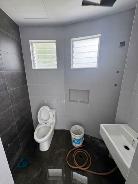 Office for Rent in Taman Tun Dr Ismail (Kuala Lumpur) - Loh KC - Bathroom - PropertyGuru.com.my