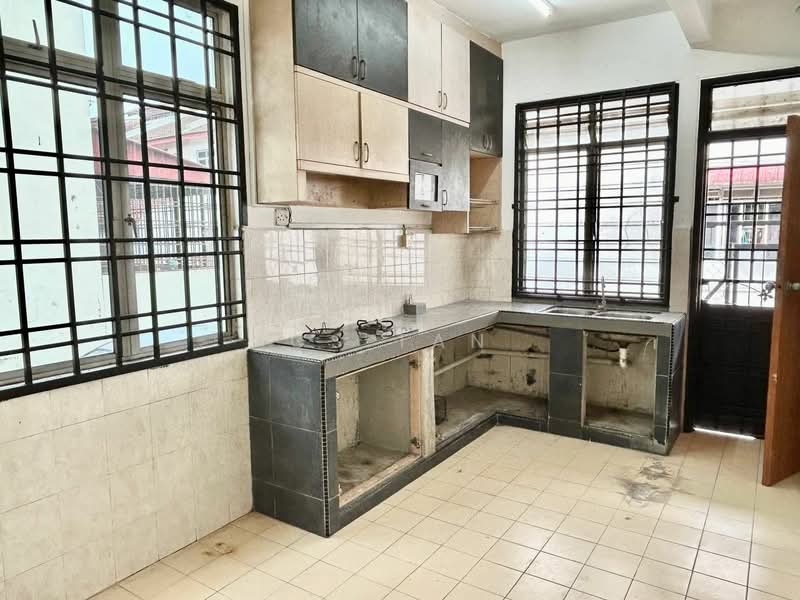 Rumah Teres 2 Tingkat untuk Dijual di Bukit Indah (Iskandar Puteri (Nusajaya)) - CS Tan - Kitchen - PropertyGuru.com.my