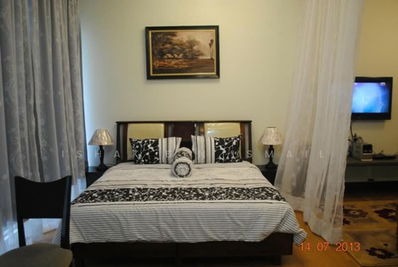 Regalia Residence untuk Untuk Disewa - RM 1,700 /bulan, Mac 2026 - Bedroom - PropertyGuru.com.my