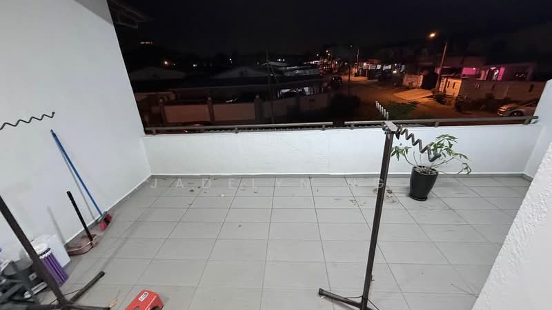 Rumah Teres 2 Tingkat untuk Disewa di Kulai (Johor) - Jadelyn Ng - Balcony - PropertyGuru.com.my