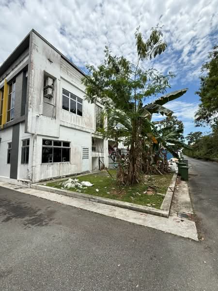 Shop for Rent in Taman Impian Emas (Skudai) - Chew Jia Jia - Exterior - PropertyGuru.com.my
