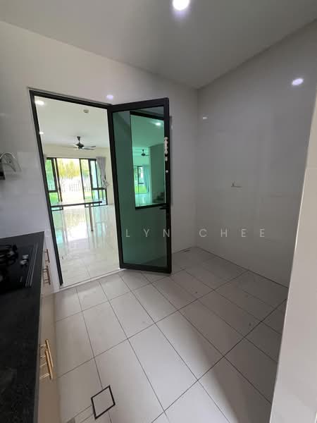 Rumah Berkembar untuk Disewa di Setia Eco Glades (Cyberjaya) - Carolyn Chee - Wet Kitchen - PropertyGuru.com.my