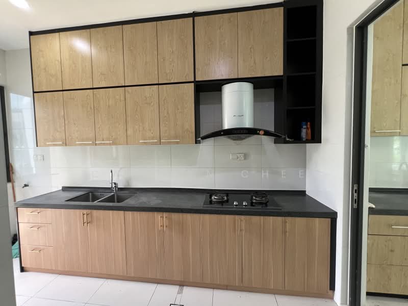 Rumah Berkembar untuk Disewa di Setia Eco Glades (Cyberjaya) - Carolyn Chee - Wet Kitchen (Cabinet) - PropertyGuru.com.my