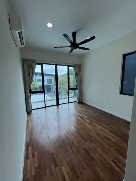 Rumah Berkembar untuk Disewa di Setia Eco Glades (Cyberjaya) - Carolyn Chee - Bedroom 2 (Ensuite) - PropertyGuru.com.my