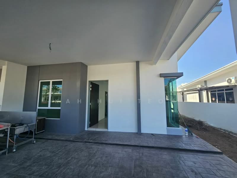Semi-Detached House for Rent in Hijauan Valdor (Sungai Jawi) - Kah Hui Teoh - Exterior - PropertyGuru.com.my