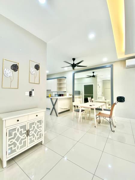 Sunway Citrine Lakehomes untuk Untuk Disewa - RM 4,300 /bulan, Mac 2026 - Living Room - PropertyGuru.com.my