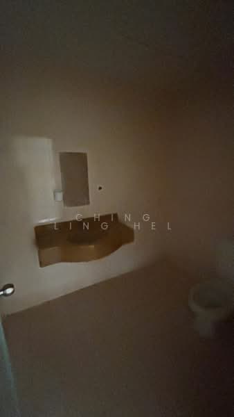 Condominium for Sale at Polo Park - Ching Ling Hel - Bathroom - PropertyGuru.com.my