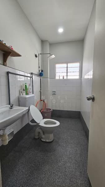 2-storey Terraced House for Sale in Taman Bukit Belimbing (Balakong) - Angel Yeoh - Bathroom - PropertyGuru.com.my
