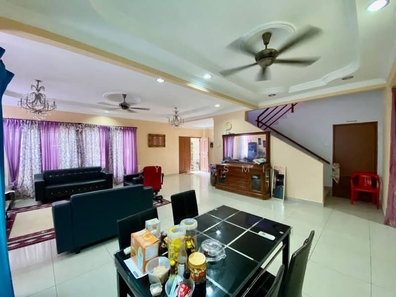 Taman Kajang Impian untuk Untuk Dijual - RM 998,000, Mac 2026 - Living Room - PropertyGuru.com.my
