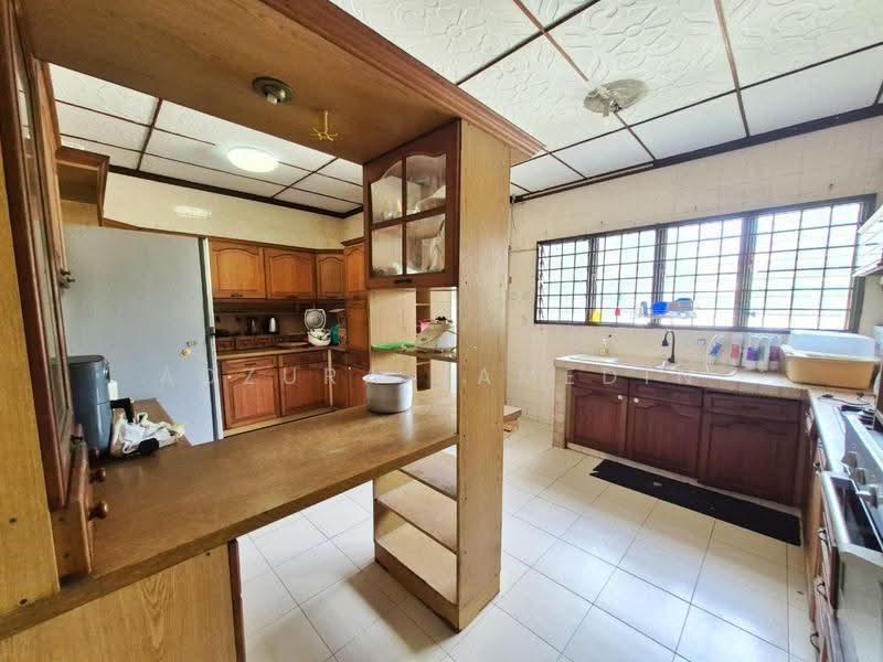 Bungalow House for Sale in Seksyen 6 (Petaling Jaya) - Adzura Zamedin - Kitchen - PropertyGuru.com.my
