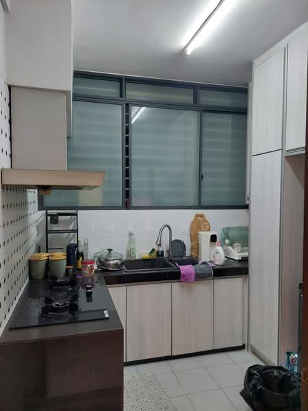 Condominium for Sale at The Z Residence - Tara Ng - Kitchen - PropertyGuru.com.my