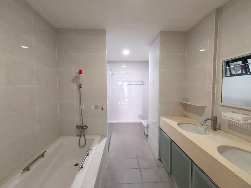 98 Nibong Residence untuk Untuk Dijual - RM 930,000, Mac 2026 - Bathroom - PropertyGuru.com.my