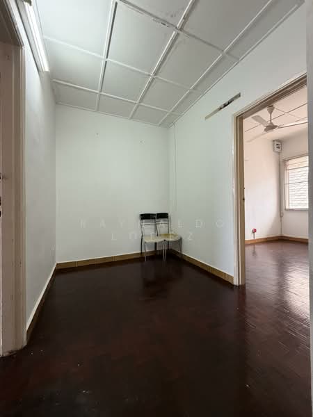 2-storey Terraced House for Sale in Taman TAR (Tun Abdul Razak) (Ampang) - Raynaldo Lopez - Interior - PropertyGuru.com.my