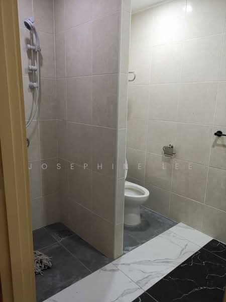 Condominium for Rent at 10 Semantan Suites - Josephine Lee - Bathroom - PropertyGuru.com.my