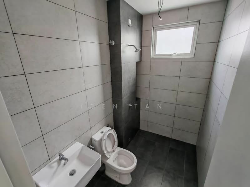 Impian Emas Impians Emas untuk Untuk Dijual - RM 950,000, Mac 2026 - Bathroom - PropertyGuru.com.my