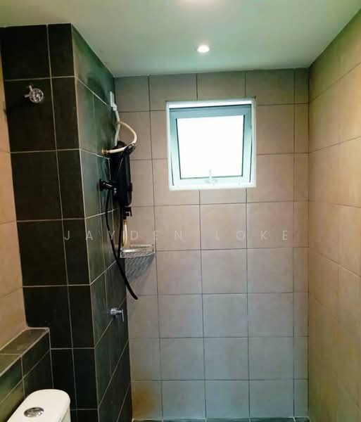 Condominium for Rent at Residensi Dutamas Dahlia - Jayden Loke - Bathroom - PropertyGuru.com.my
