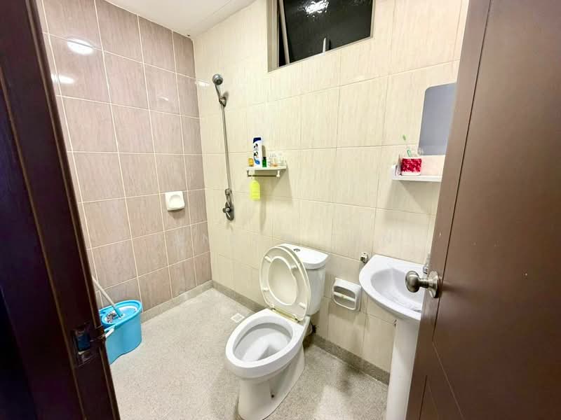 Birch Plaza untuk Untuk Disewa - RM 2,500 /bulan, Mac 2026 - Bathroom - PropertyGuru.com.my